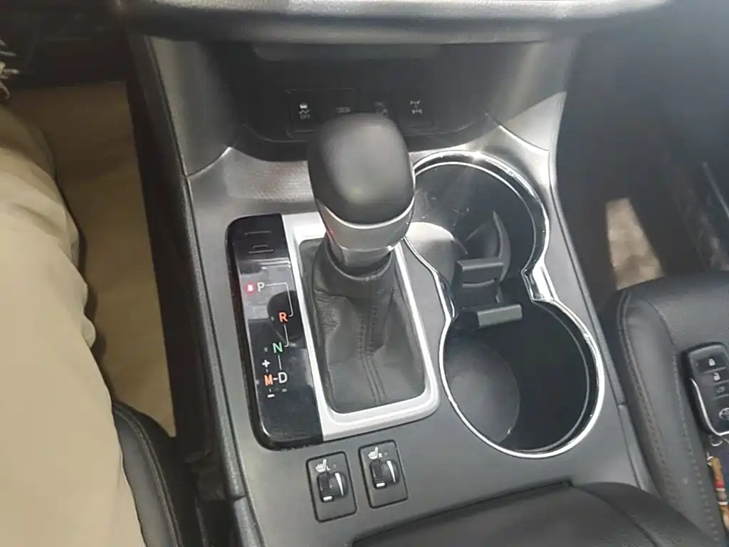 Toyota Highlander 2021 — фото 14