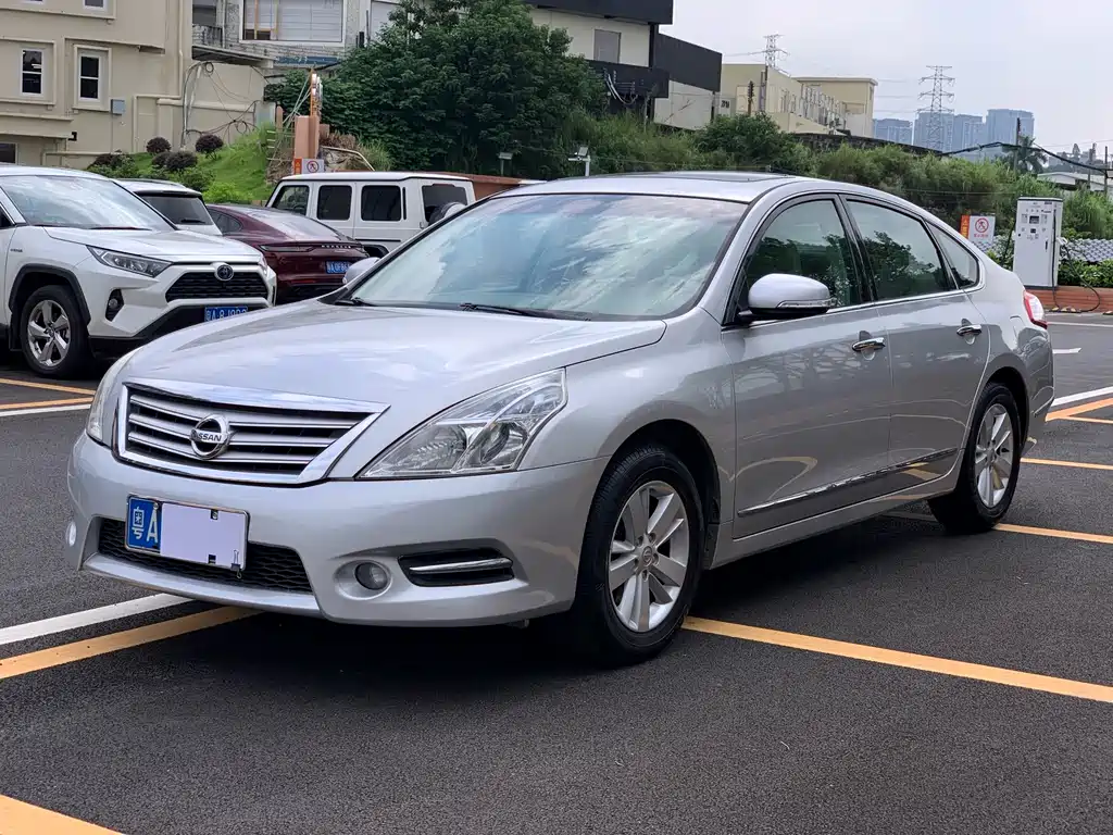 Nissan Teana 2013