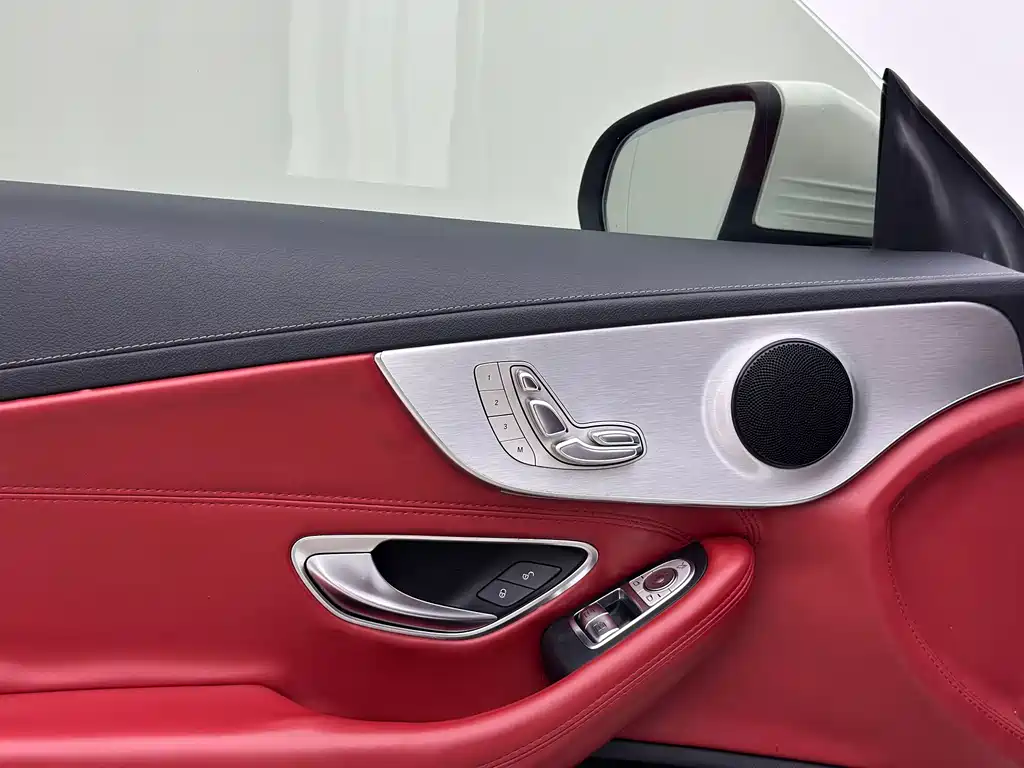 Mercedes-Benz C-Class 2017 — фото 11