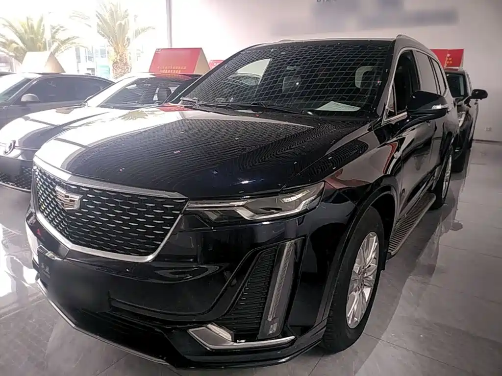 Cadillac XT6 2020 — фото 2