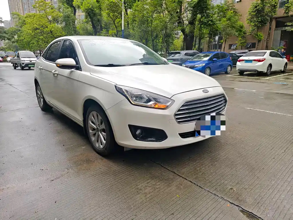 Ford Forrest 2018