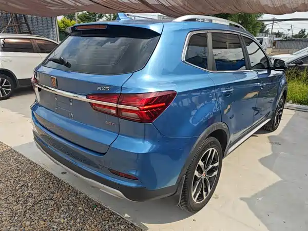 Roewe RX5 2017