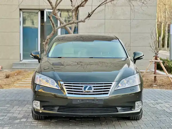 Lexus ES 2010
