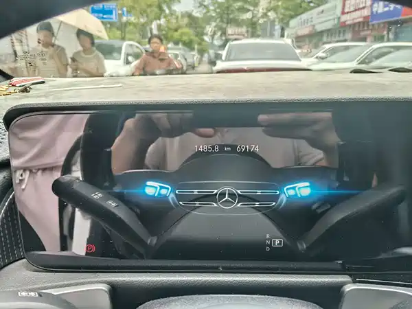 Mercedes-Benz GLB 2022