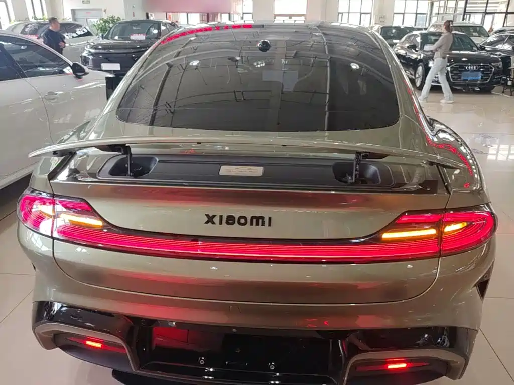 Xiaomi SU7 2025 — фото 6
