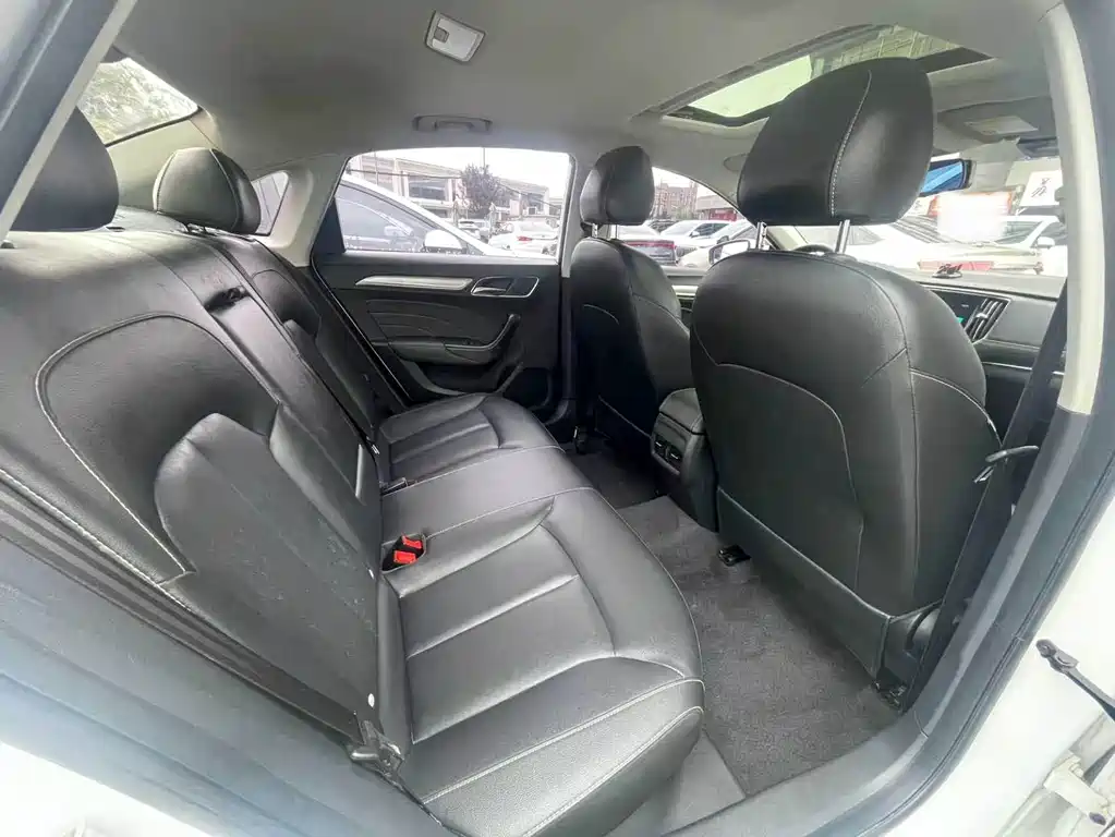 Roewe i6 Classic 2020 — фото 7