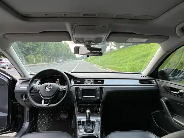 Volkswagen Passat 2016