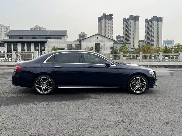 Mercedes-Benz E-Class 2020