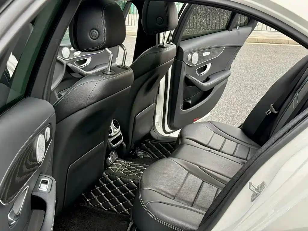 Mercedes-Benz C-Class 2021 — фото 6