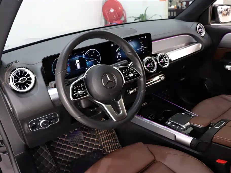 Mercedes-Benz GLB 2023 — фото 10