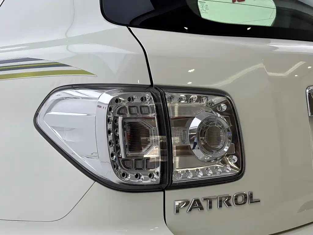 Nissan Patrol 2019 — фото 14