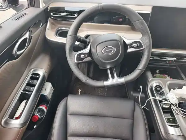 GAC Trumpchi E8 2025