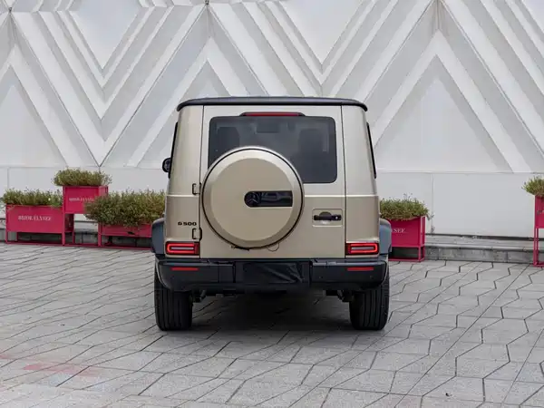 Mercedes-Benz G-Class 2023