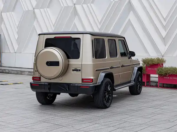 Mercedes-Benz G-Class 2023