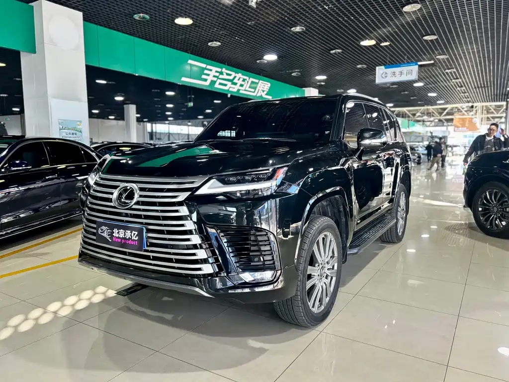 Lexus LX 2026 — фото 1
