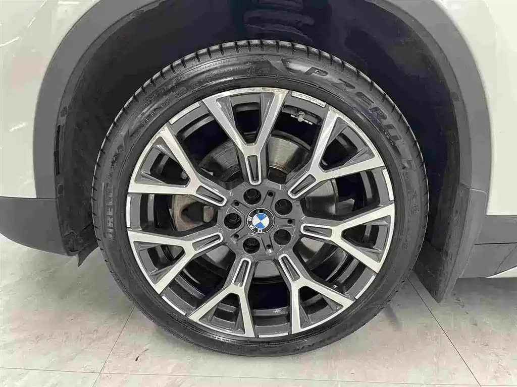 BMW X1 2022 — фото 16