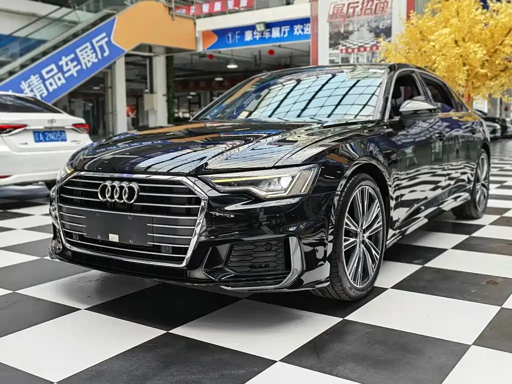 Audi A6L 2021 — фото 1
