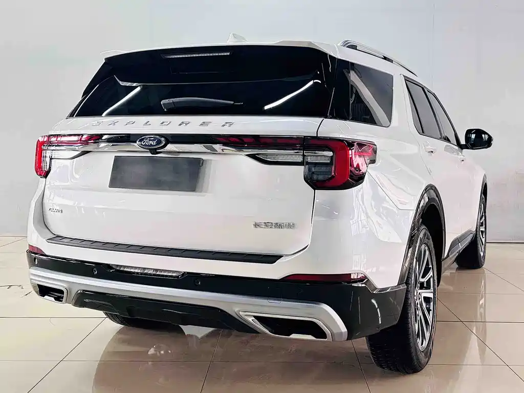 Ford Explorer 2025 — фото 6