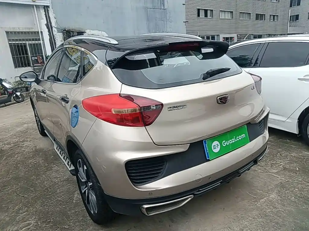 Geely Emgrand GS 2018 — фото 5