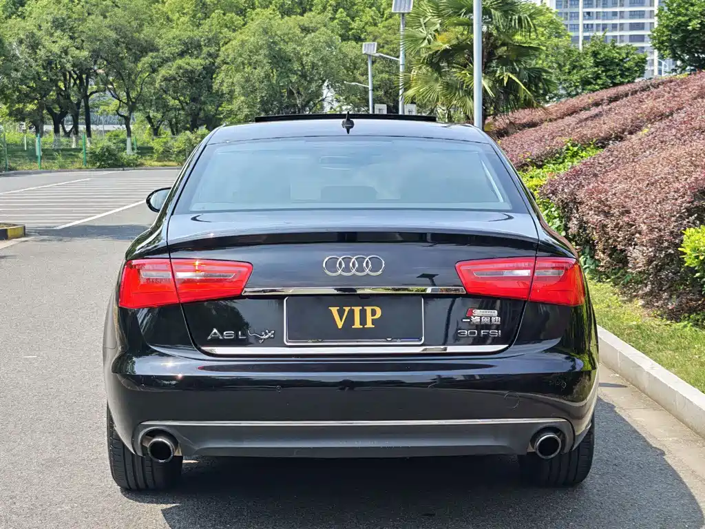 Audi A6L 2015 — фото 13
