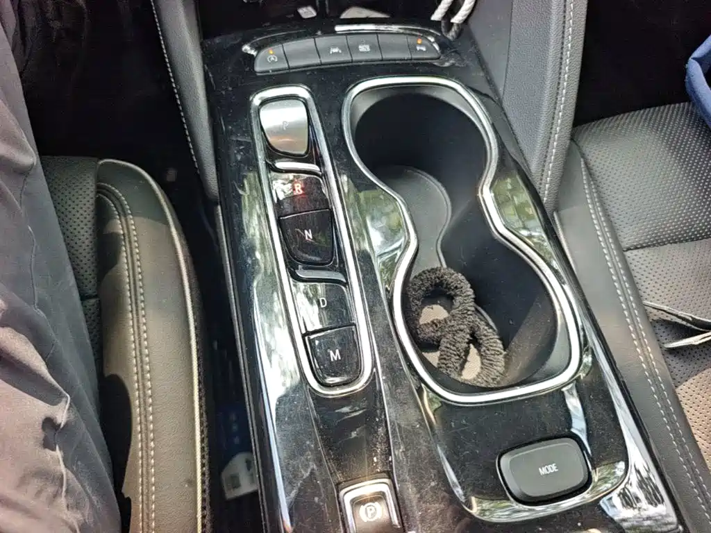 Buick Envision Plus 2022 — фото 14