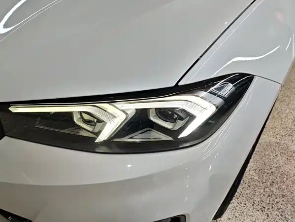BMW i3 2023