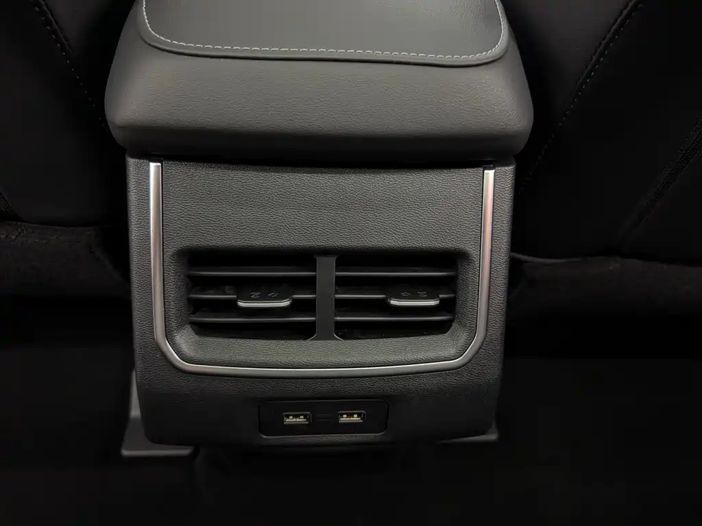 Haval H6 2023 — фото 23