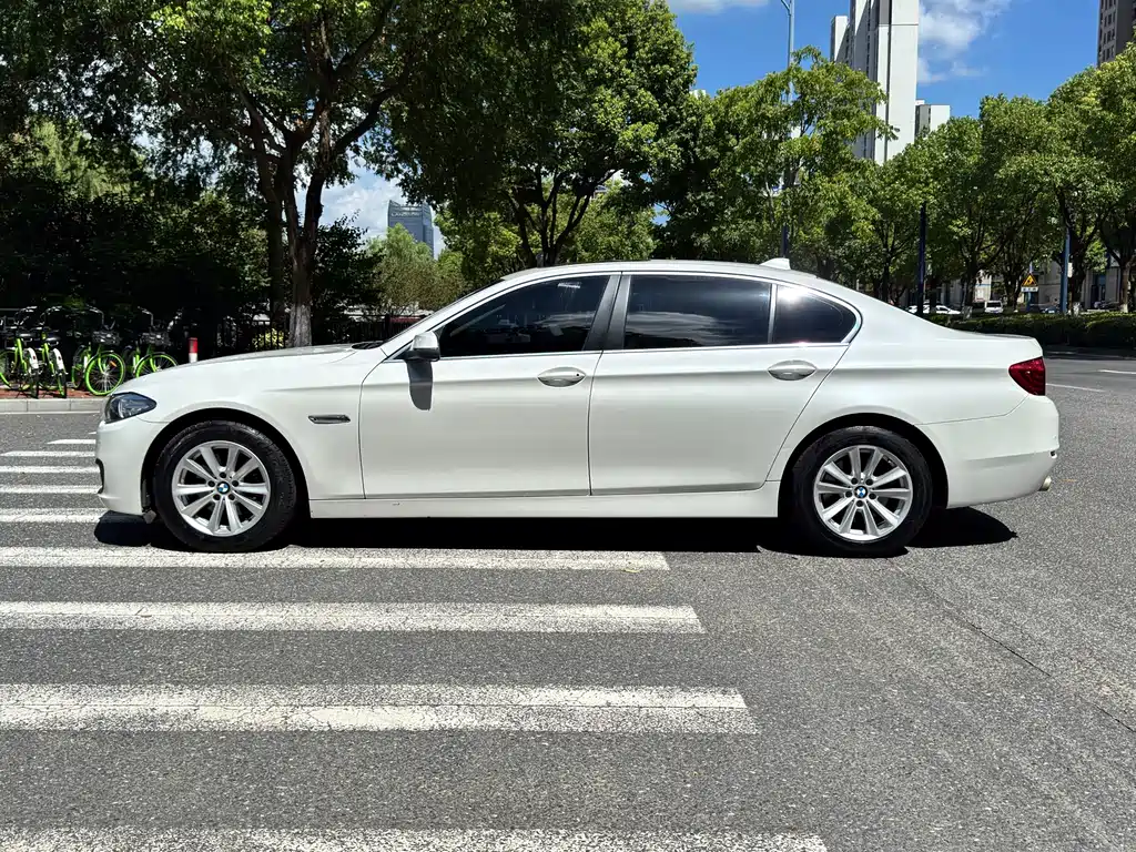 BMW 5 Series 2014 — фото 4