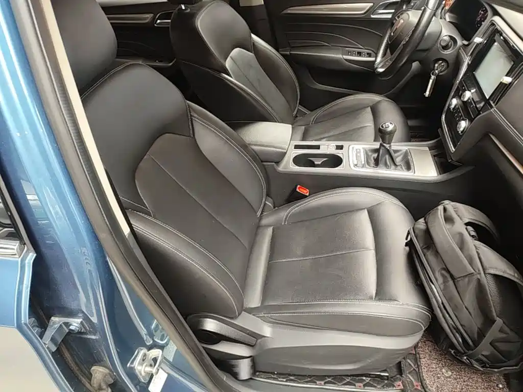 Roewe i6 Classic 2017 — фото 25