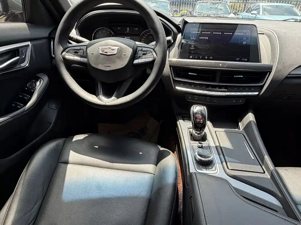 Cadillac CT5 2023 — фото 13