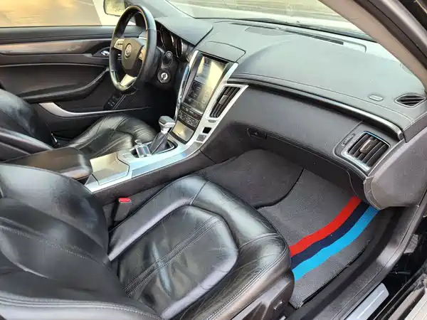 Cadillac CTS 2010