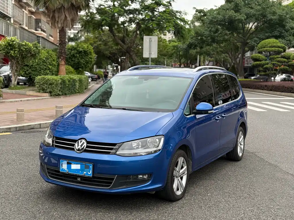 Volkswagen Sharan 2019 — фото 1