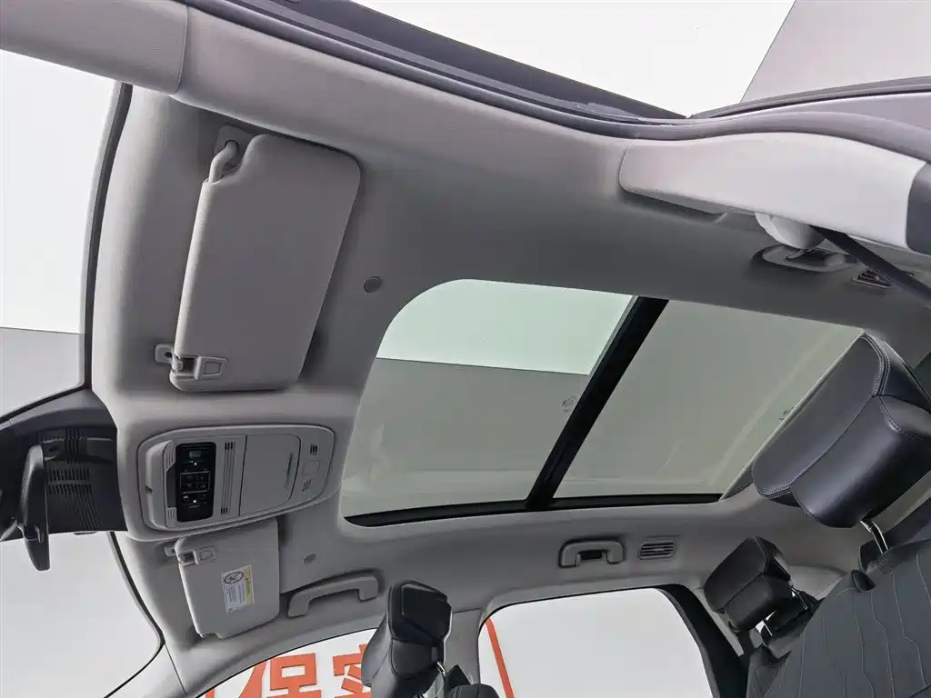 Ford Edge 2025 — фото 14