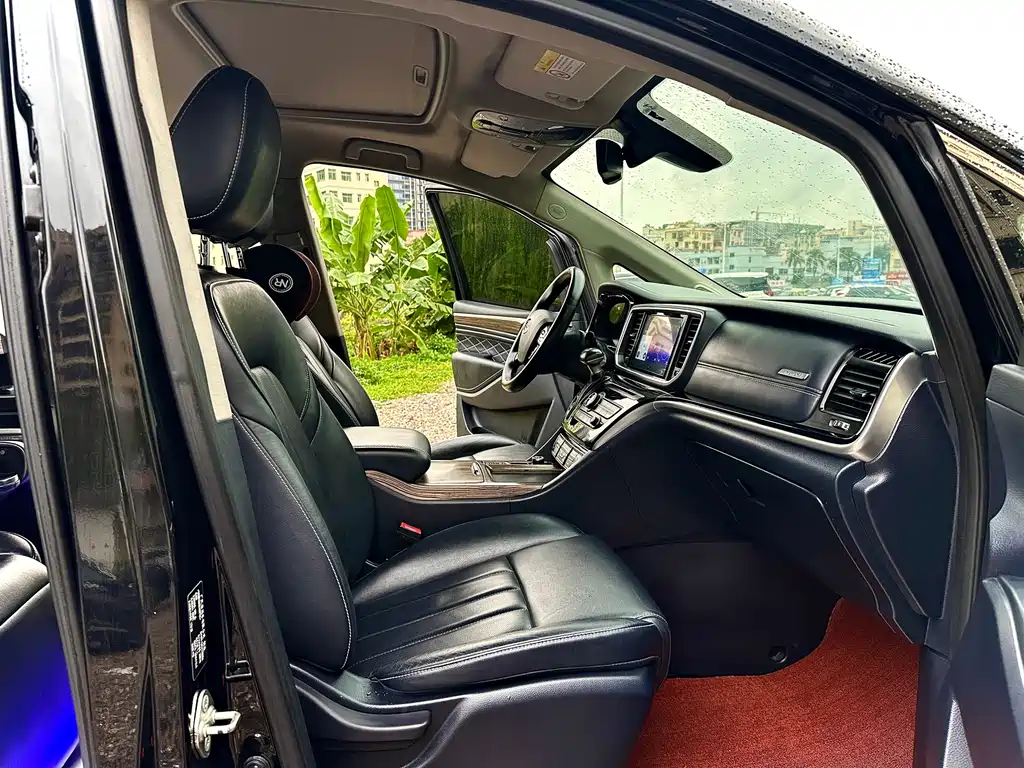 GAC Motor Trumpchi M8 2020 — фото 4