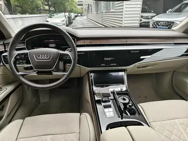 Audi A8 2026