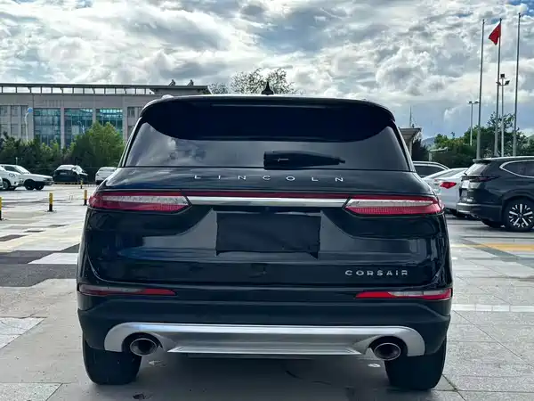 Lincoln Corsair 2021