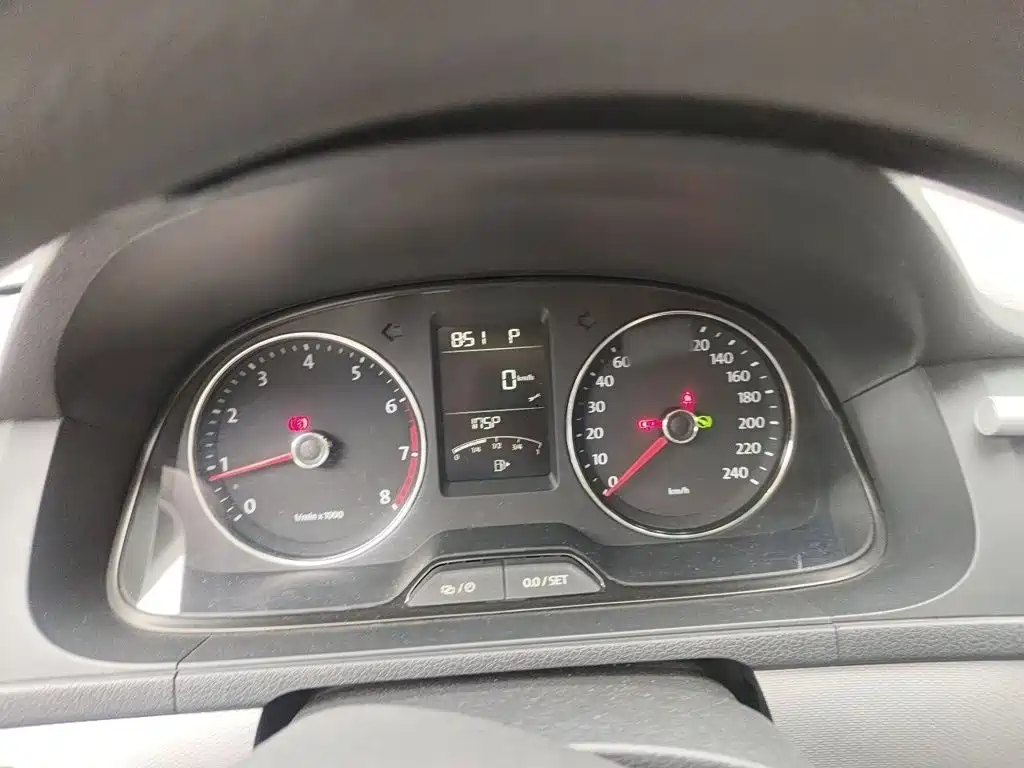 Volkswagen Gran Lavida 2015
