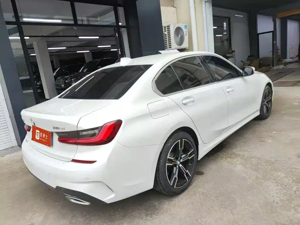 BMW 3 Series 2022