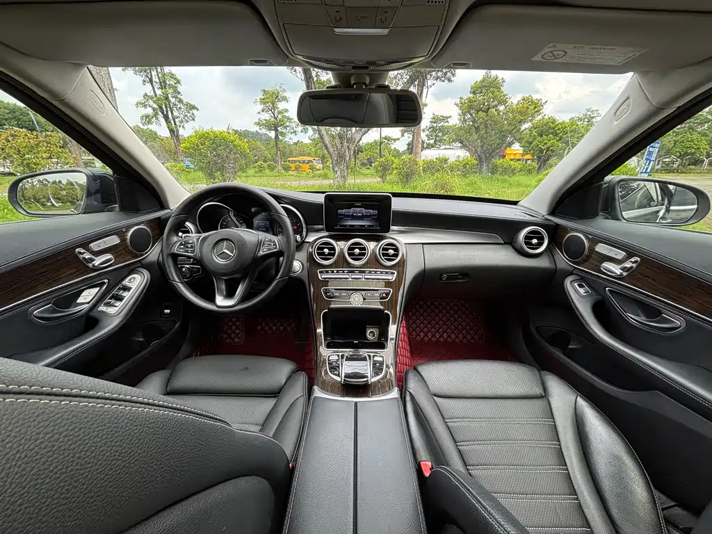 Mercedes-Benz C-Class 2016 — фото 12