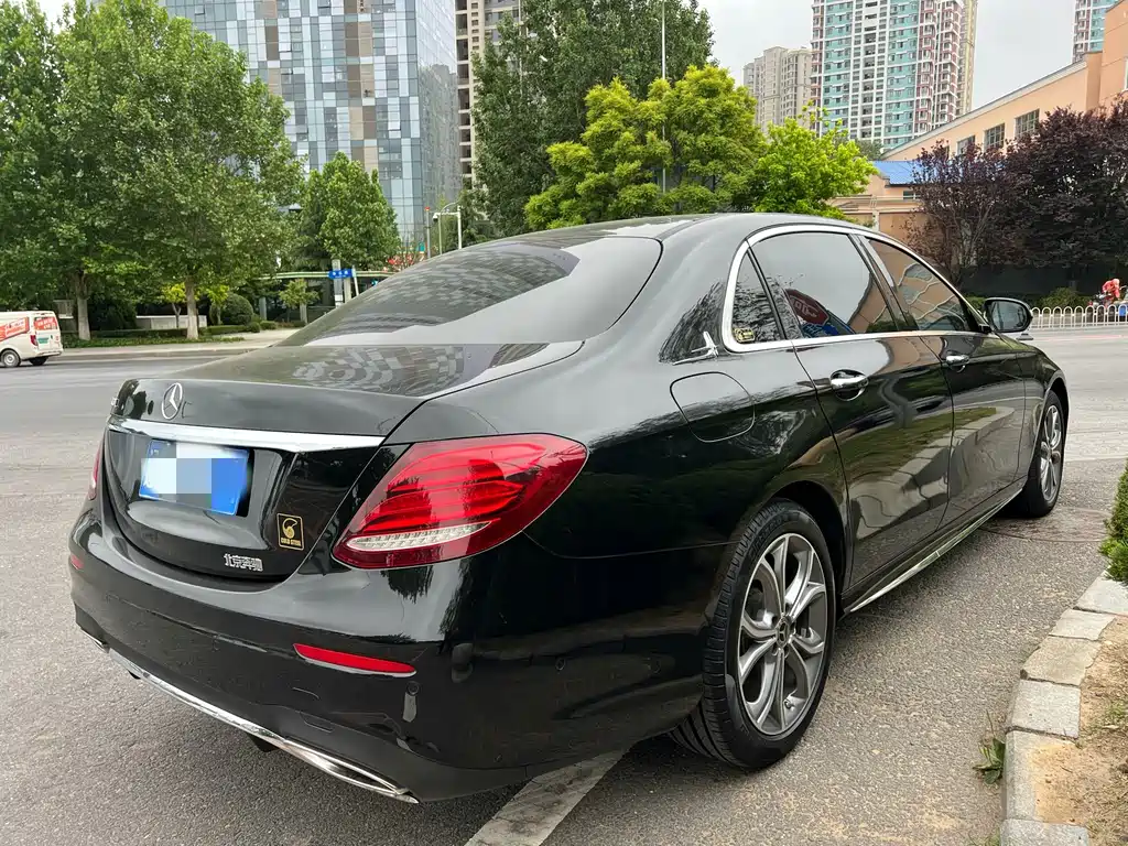 Mercedes-Benz E-Class 2020
