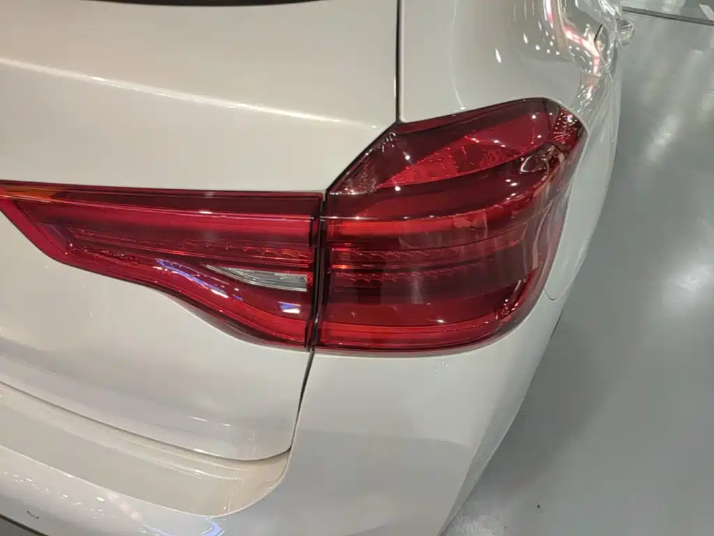 BMW iX3 2021 — фото 24