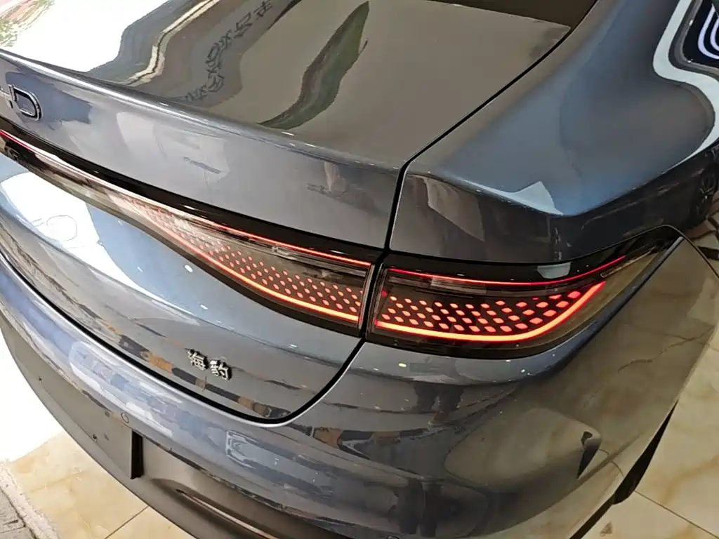 BYD Seal 05 DM-i 2025 — фото 8