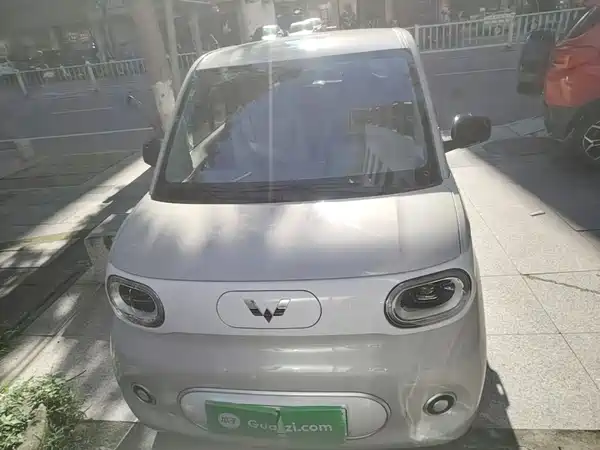 Wuling Hongguang MINIEV 2025