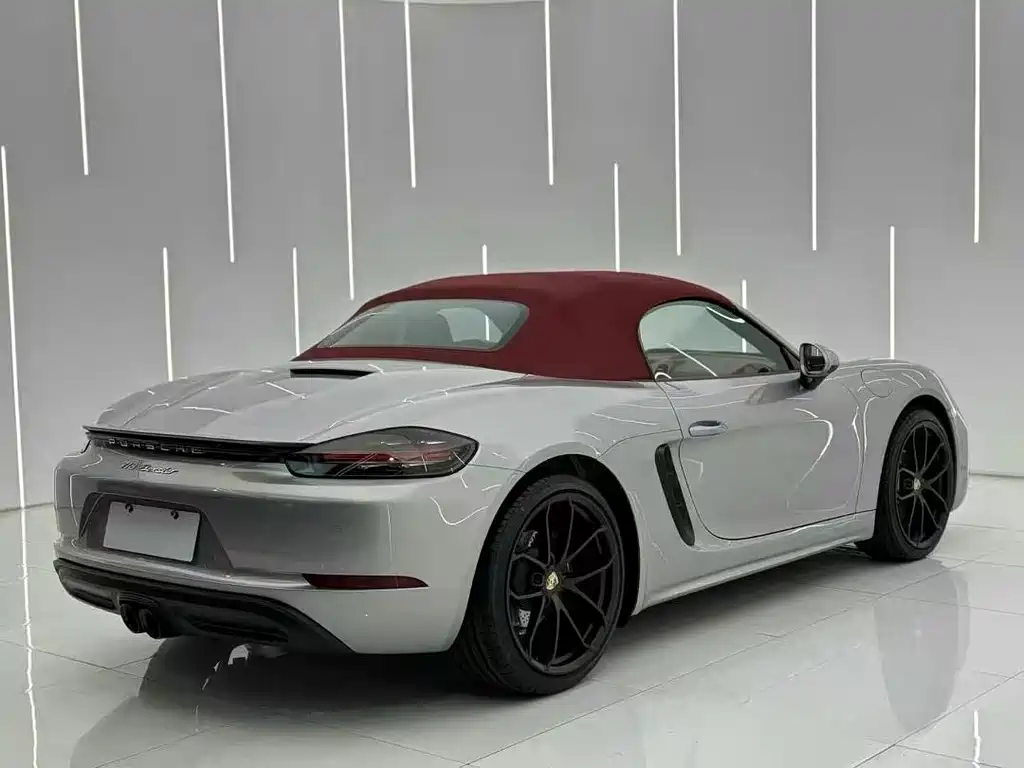Porsche 718 2023 — фото 7