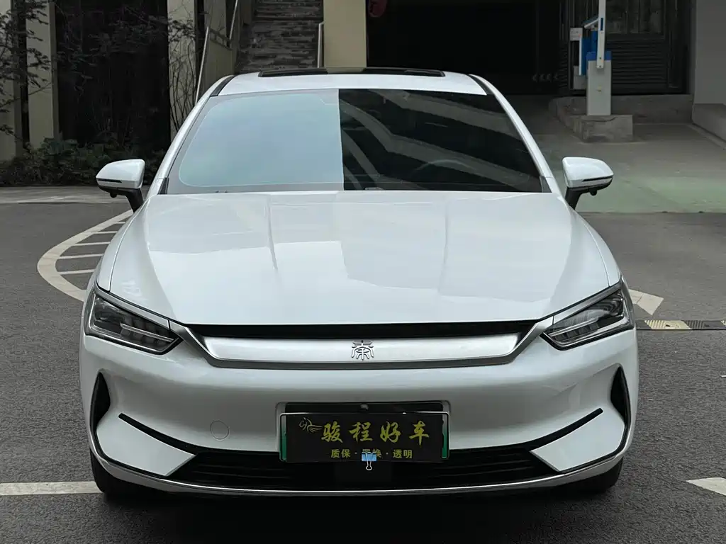 BYD Qin PLUS 2022 — фото 2