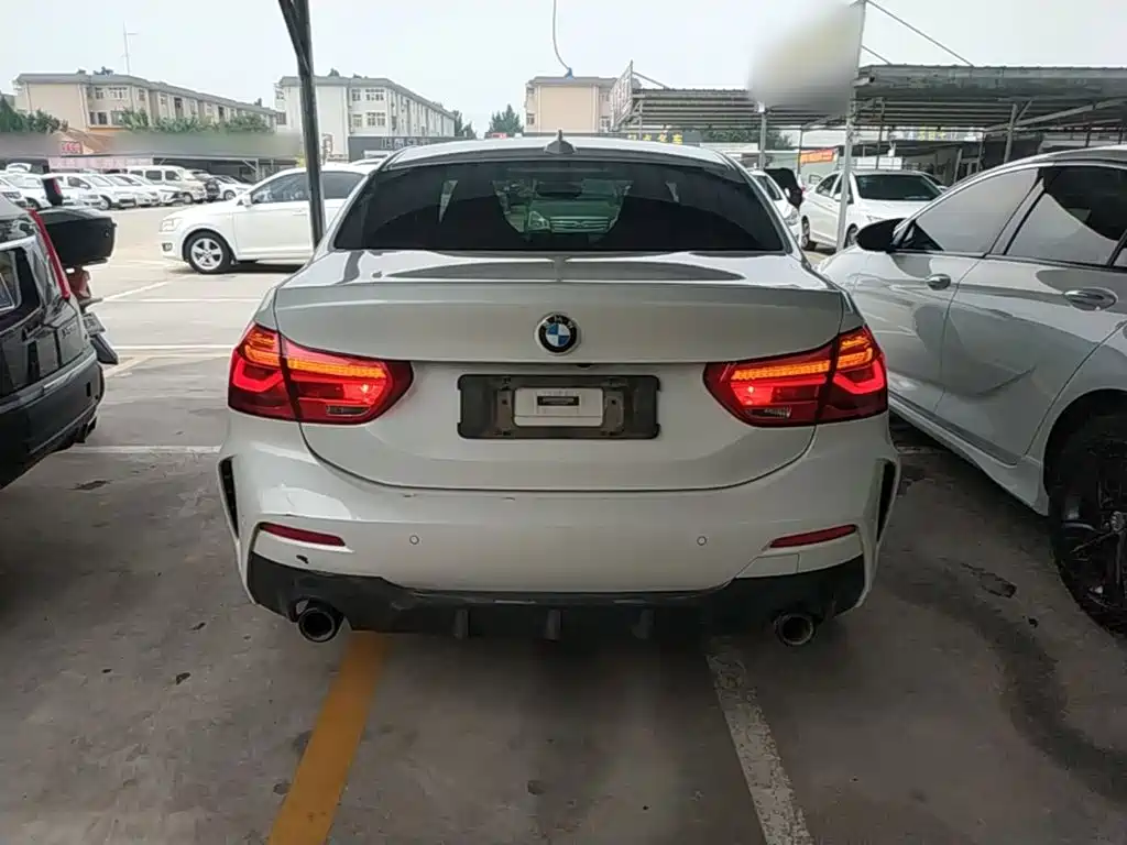 BMW 1 Series 2021