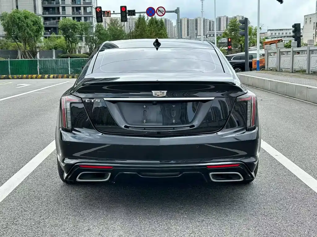 Cadillac CT5 2021 — фото 8