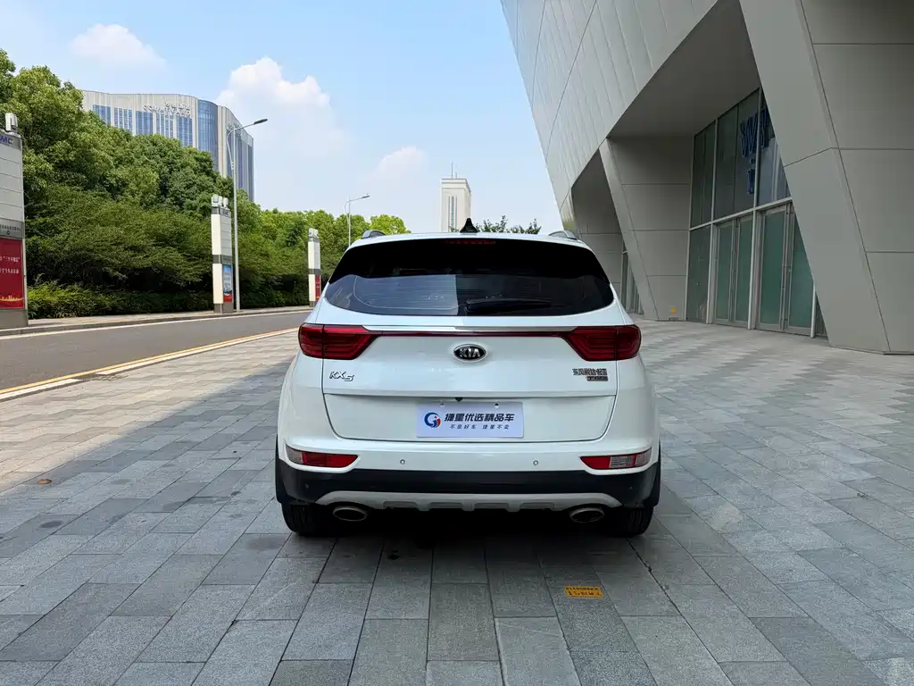 Kia KX5 2016 — фото 7