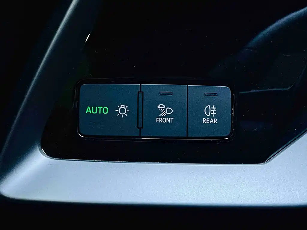 Audi A3 2023 — фото 20
