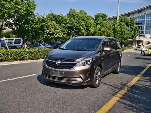 Buick GL8 2021